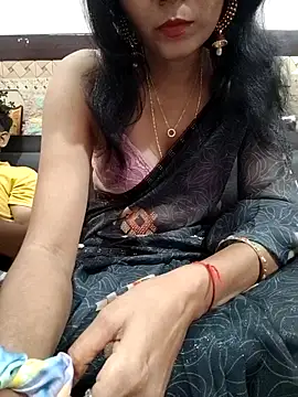 Snapshot of Yourhotsweetgirl chatting on October 25, 5:39 am Yourhotsweetgirl online show from October 25, 5:39 am