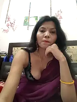 Yourhotsweetgirl online show from December 16, 6:23 pm