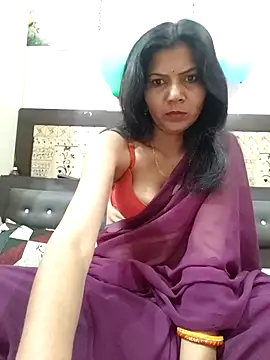 Yourhotsweetgirl online show from January 10, 2:07 am