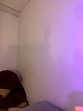 Emily Taylor2 online show from October 1, 2:27 am