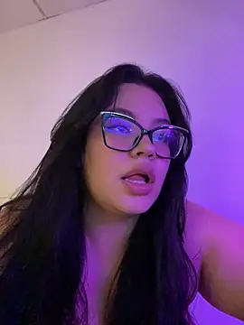 Emily Taylor2 online show from October 5, 4:36 am