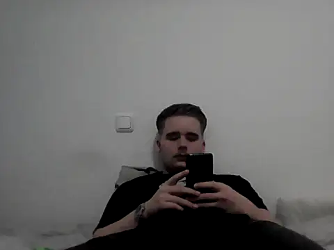 Snapshot of Torben69xxx chatting on October 23, 7:34 pm Torben69xxx online show from October 23, 7:34 pm