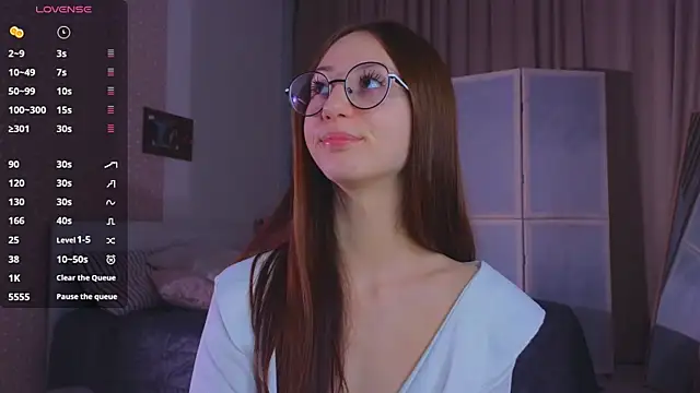 Snapshot of AvrilLeMell chatting on September 13, 9:04 pm AvrilLeMell online show from September 13, 9:04 pm