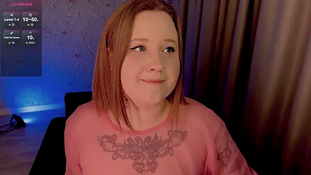 Snapshot of NaomiRey1 chatting on December 18, 6:12 pm NaomiRey1 online show from December 18, 6:12 pm