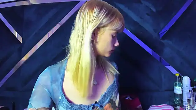 barbieambar online show from January 7, 3:06 pm