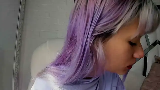 Snapshot of barbieambar chatting on October 16, 1:08 pm barbieambar online show from October 16, 1:08 pm