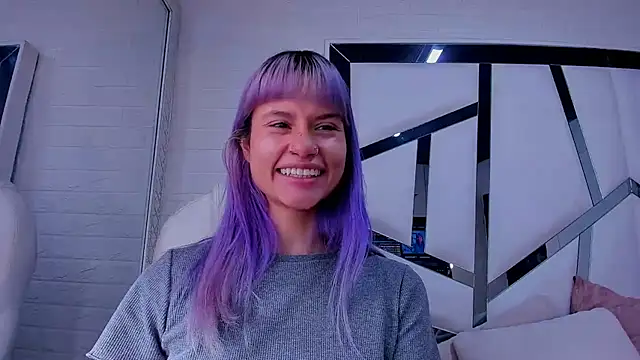 Snapshot of barbieambar chatting on October 7, 1:01 pm barbieambar online show from October 7, 1:01 pm