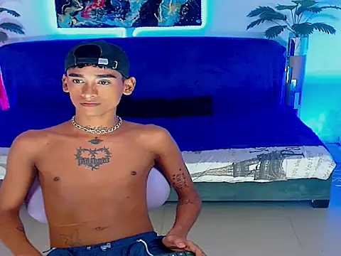 gabo hotboy online show from May 18, 7:24 am