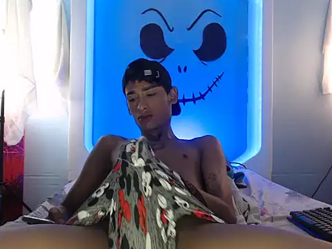 Snapshot of gabo_hotboy chatting on October 9, 2:56 am gabo hotboy online show from October 9, 2:56 am