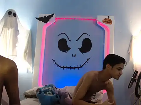 Snapshot of gabo_hotboy chatting on October 7, 12:44 am gabo hotboy online show from October 7, 12:44 am