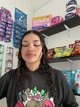 Camilla Miller01 online show from April 18, 12:51 pm
