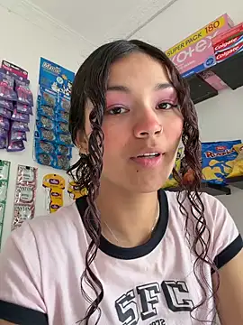 Camilla Miller01 online show from March 17, 8:45 pm