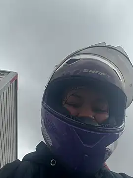 Camilla Miller01 online show from March 18, 7:26 pm