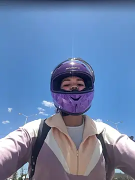 Camilla Miller01 online show from February 27, 5:46 pm