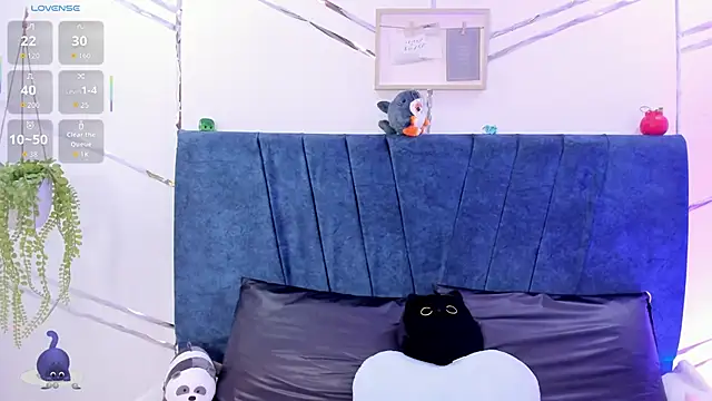 Camilla Miller01 online show from November 14, 3:59 pm