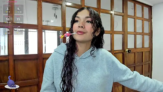 Camilla Miller01 online show from January 12, 9:41 pm