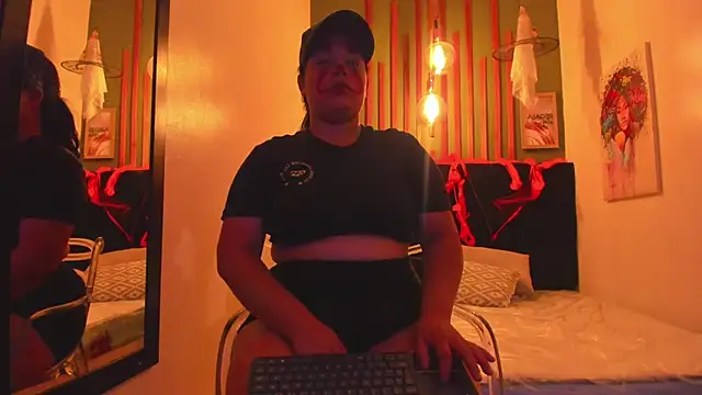 Laura Sex19 online show from October 31, 12:24 pm