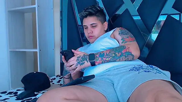 karla sexy21 online show from November 18, 5:00 am