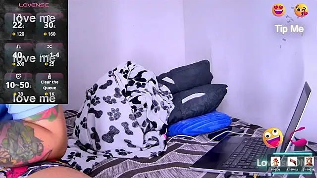 karla sexy21 online show from March 28, 4:24 am