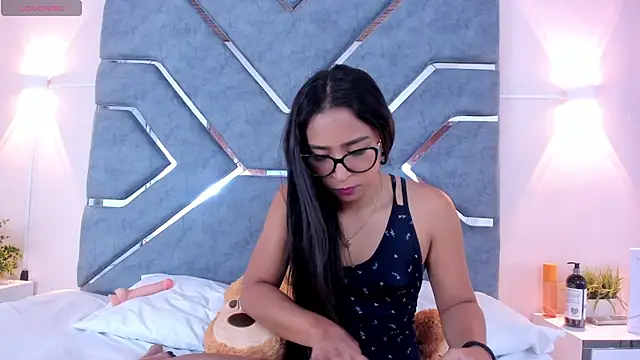 AmyStar1 online show from October 13, 3:35 pm