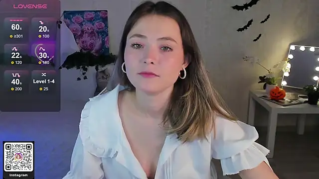 Snapshot of ArleneThomas chatting on October 28, 12:59 pm ArleneThomas online show from October 28, 12:59 pm