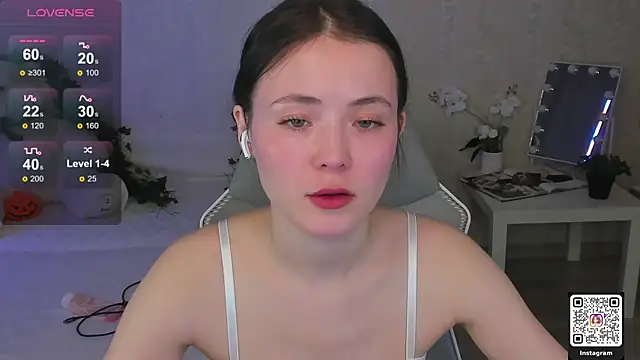 ArleneThomas online show from March 25, 2:16 pm