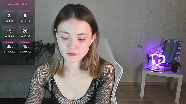 Snapshot of ArleneThomas chatting on September 21, 12:54 pm ArleneThomas online show from September 21, 12:54 pm
