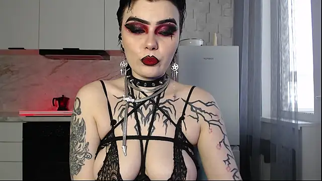 IntrigueYourDay online show from April 5, 9:05 am