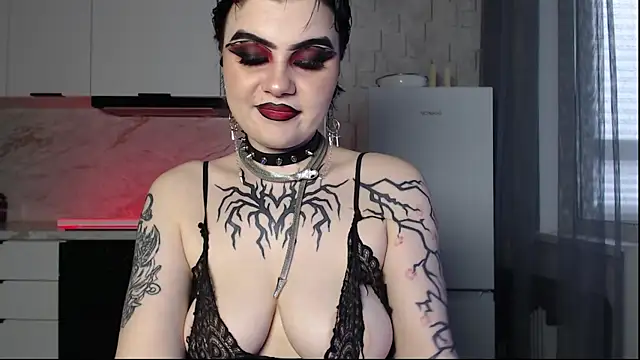 IntrigueYourDay online show from April 4, 9:05 am