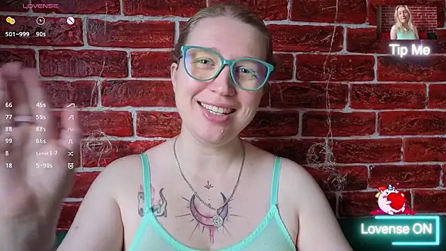 CitrusBlissss online show from May 26, 3:15 am