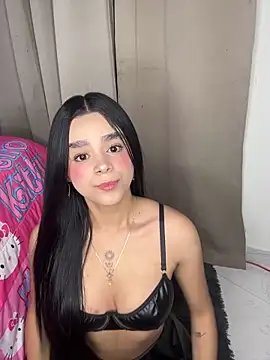 Dulcekitty   online show from February 13, 10:15 am