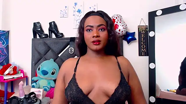 NatashaBella online show from December 3, 9:25 pm