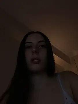 Snapshot of very_licious chatting on November 21, 8:30 pm very licious online show from November 21, 8:30 pm