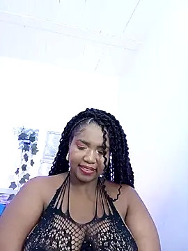 Snapshot of SamaraArtiaga1 chatting on October 11, 10:33 pm SamaraArtiaga1 online show from October 11, 10:33 pm