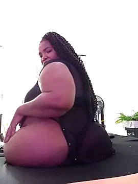 Snapshot of SamaraArtiaga1 chatting on October 7, 1:12 pm SamaraArtiaga1 online show from October 7, 1:12 pm