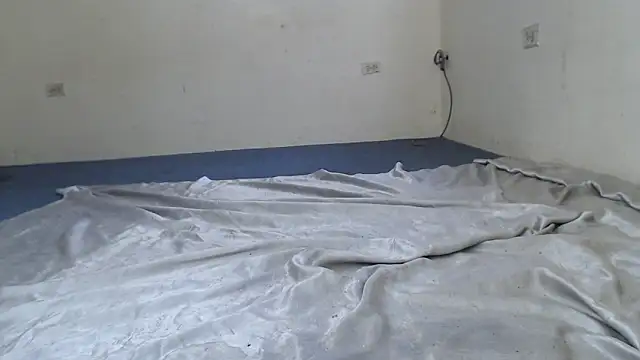 BlondZilla online show from November 11, 3:51 pm