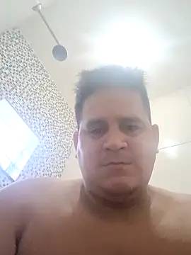 reguetones92 online show from December 3, 5:23 pm