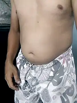 miroqui143 online show from November 12, 12:26 am