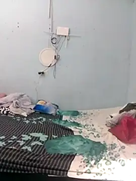 miroqui143 online show from November 2, 11:43 pm