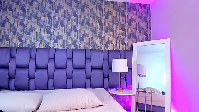 Snapshot of VeraBlazze chatting on January 14, 1:37 pm VeraBlazze online show from January 14, 1:37 pm