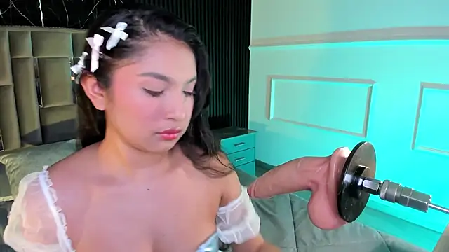 Amberashford online show from October 11, 3:51 am