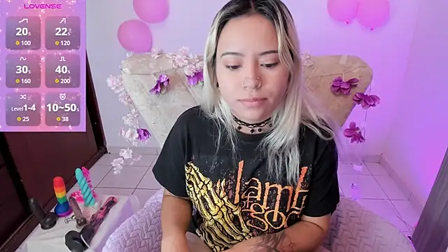 Nataliahenao69 online show from October 30, 3:31 pm