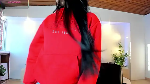 AidaJones online show from March 19, 11:43 am