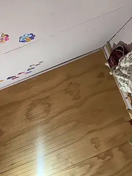 kiittyselenita online show from March 3, 2:40 am