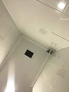 kiittyselenita online show from January 16, 1:31 am