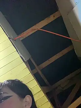 kiittyselenita online show from April 11, 5:37 am