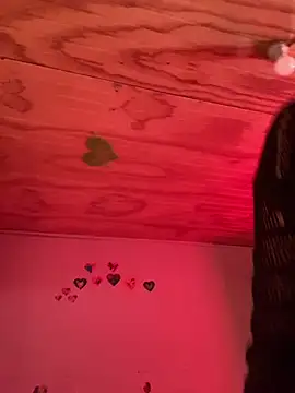 kiittyselenita online show from April 9, 9:21 pm