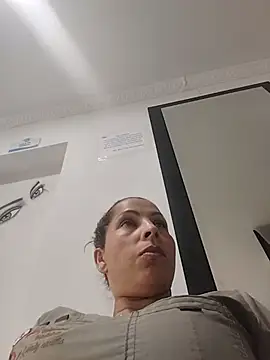 Yanis Ariel12 online show from July 14, 4:24 pm