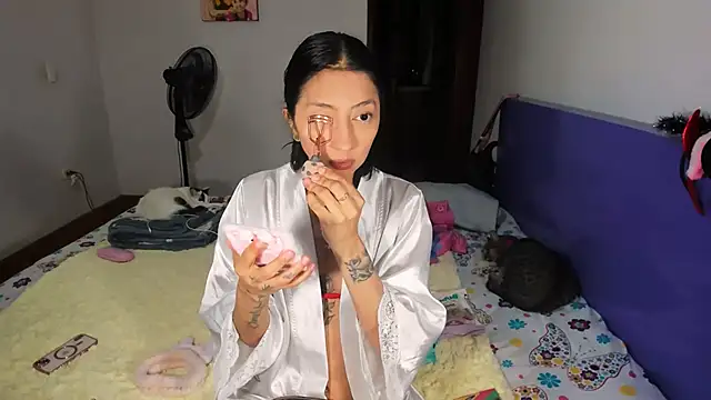 Anais lux online show from April 11, 1:02 am