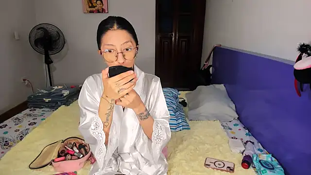 Anais lux online show from April 8, 11:28 pm